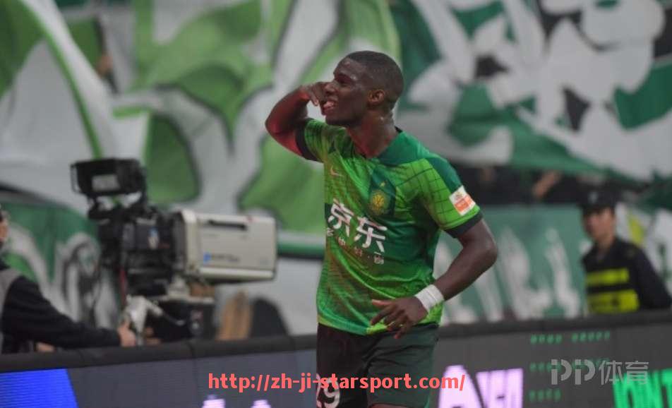 星空体育app-世俱杯加油口号推荐合集与球迷应援文化演变