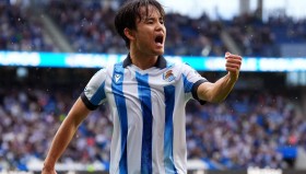 星空体育app-意甲球队冬窗：分析意甲球队在冬季转会窗口的引援与卖出操作。